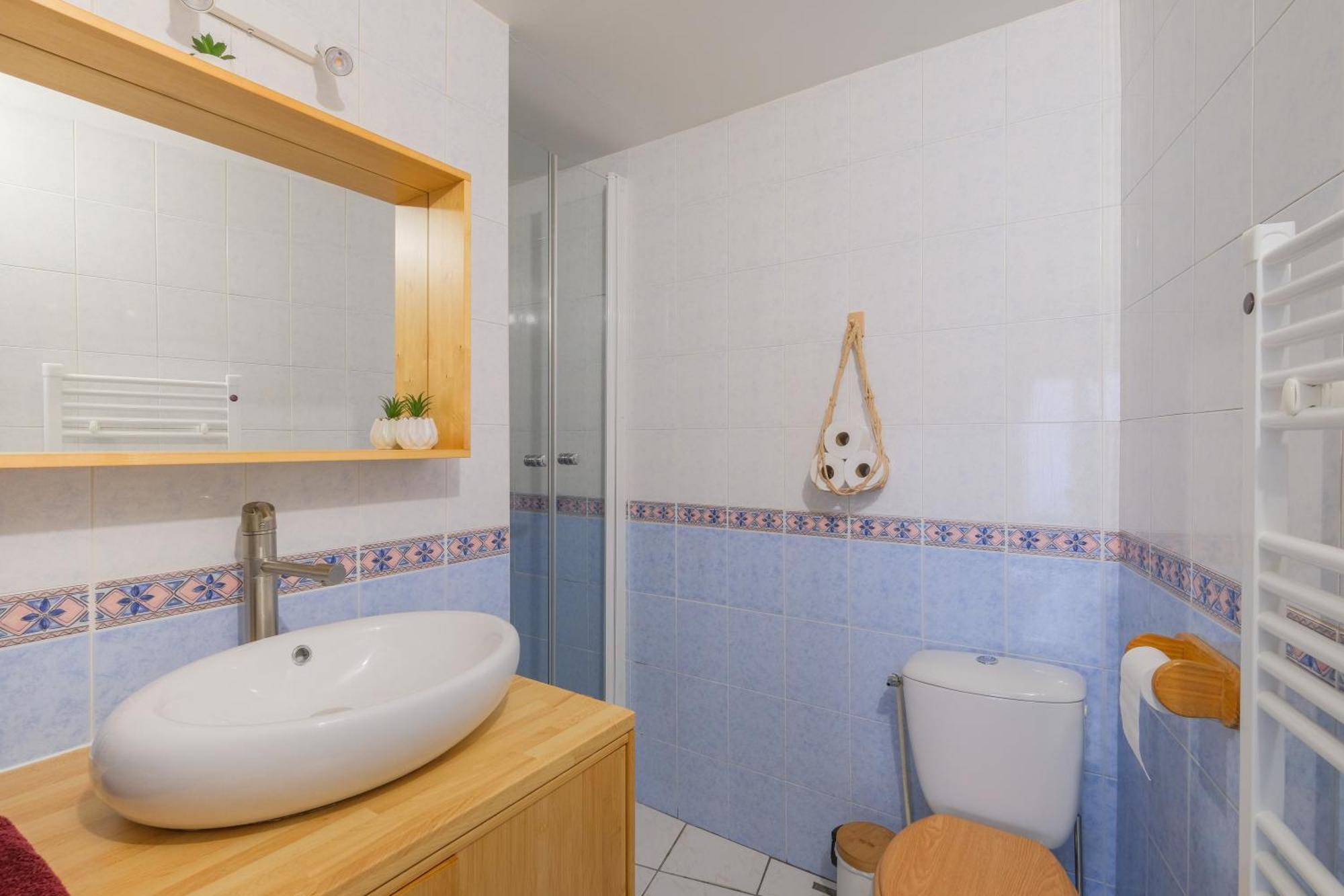 Apartment Kedge 5 - Proche Centre, Tram & Universites *